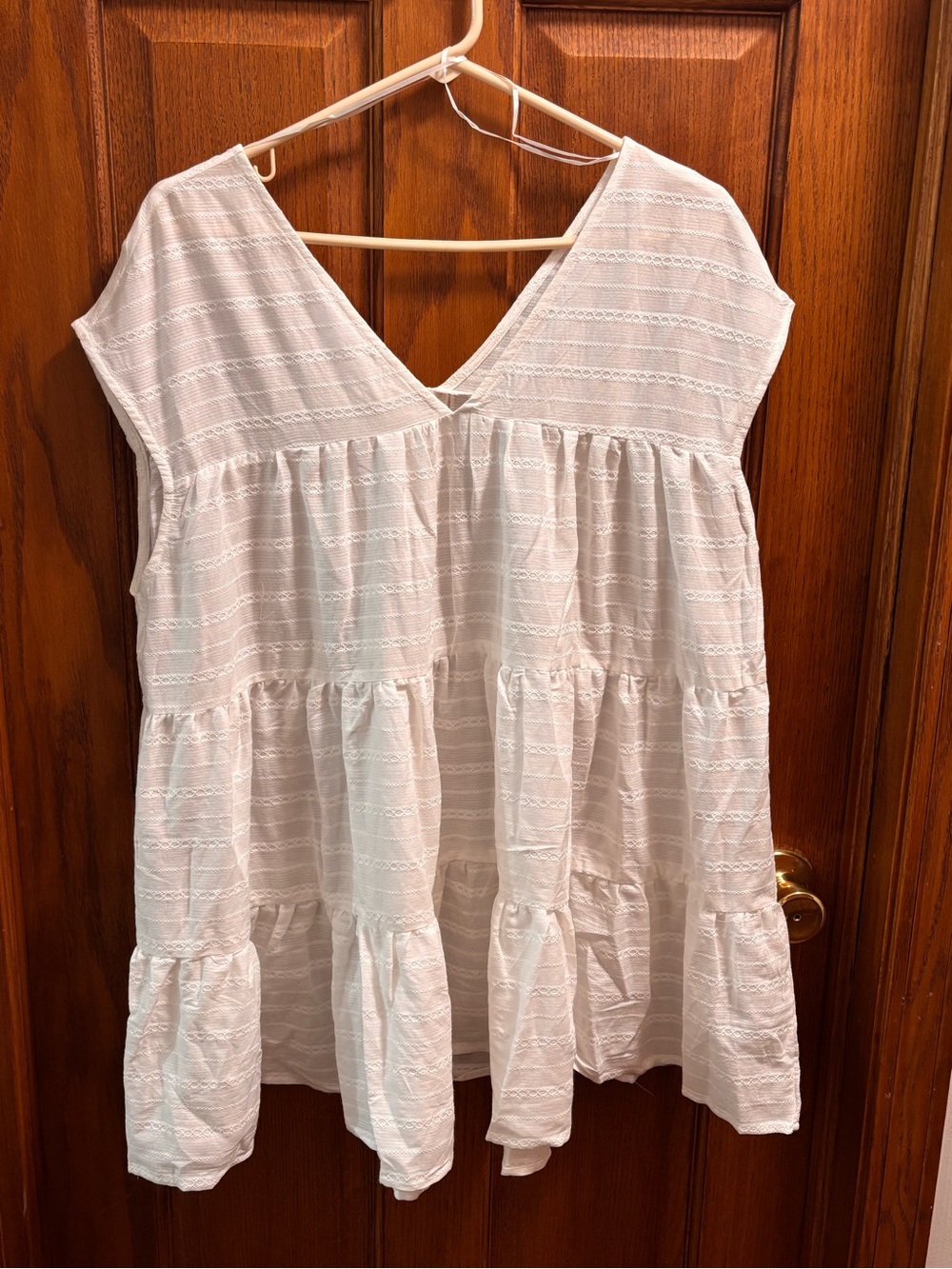 Calista White Tiered Babydoll Top Boho Cap Sleeve  Sz L. NEW